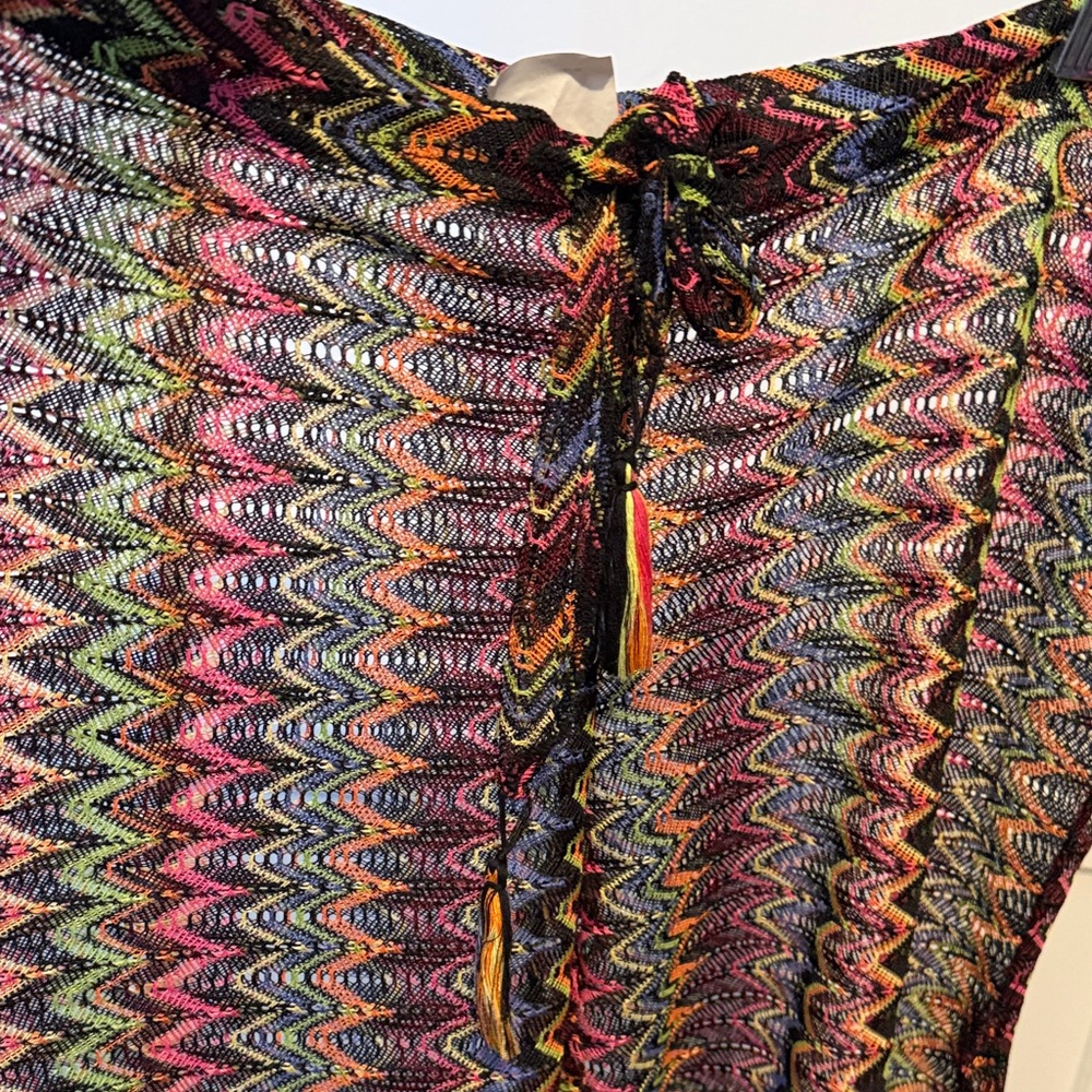 BECCA Colorful Knit Pattern cover up pants - Picture 5 of 7